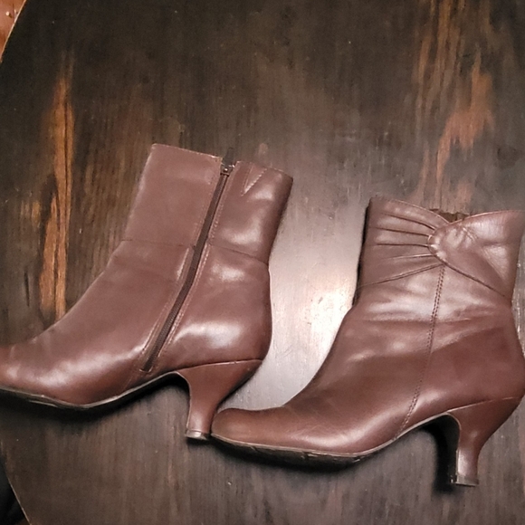 Hush Puppies Waterproof booties size 9 - Picture 2 of 7